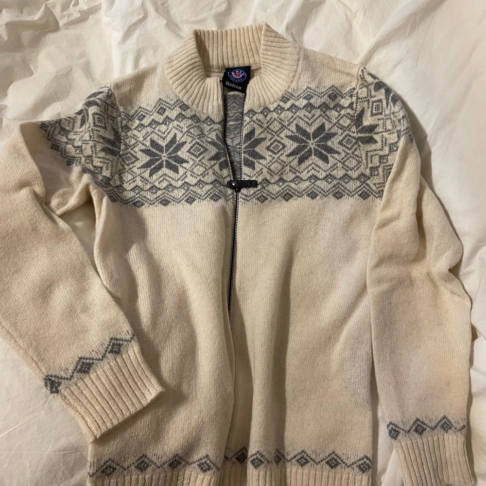 Icelandic Wool Zip-Up Sweater Size M